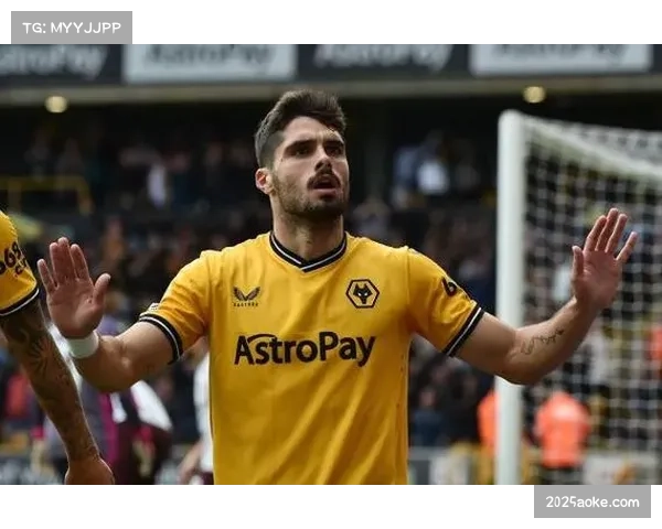 转会传闻：某意甲豪门关注狼队边锋，夏季转会窗或开启谈判